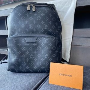 Louis Vuitton Discovery Backpack